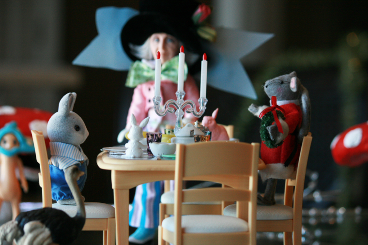 Mad Hatter Tea Party at Arizona Museum for Youth